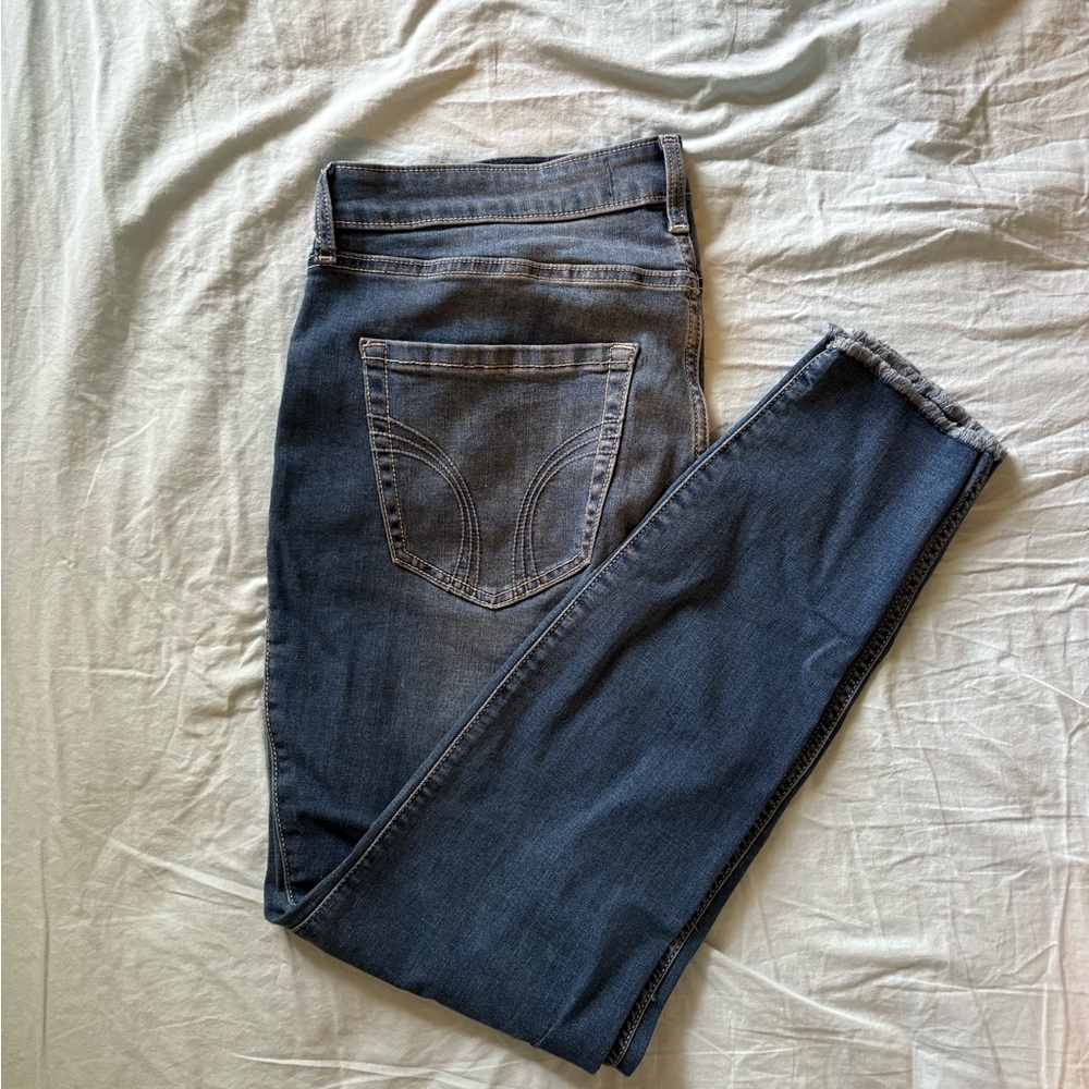 Curvy High-Rise Skinny Jeans